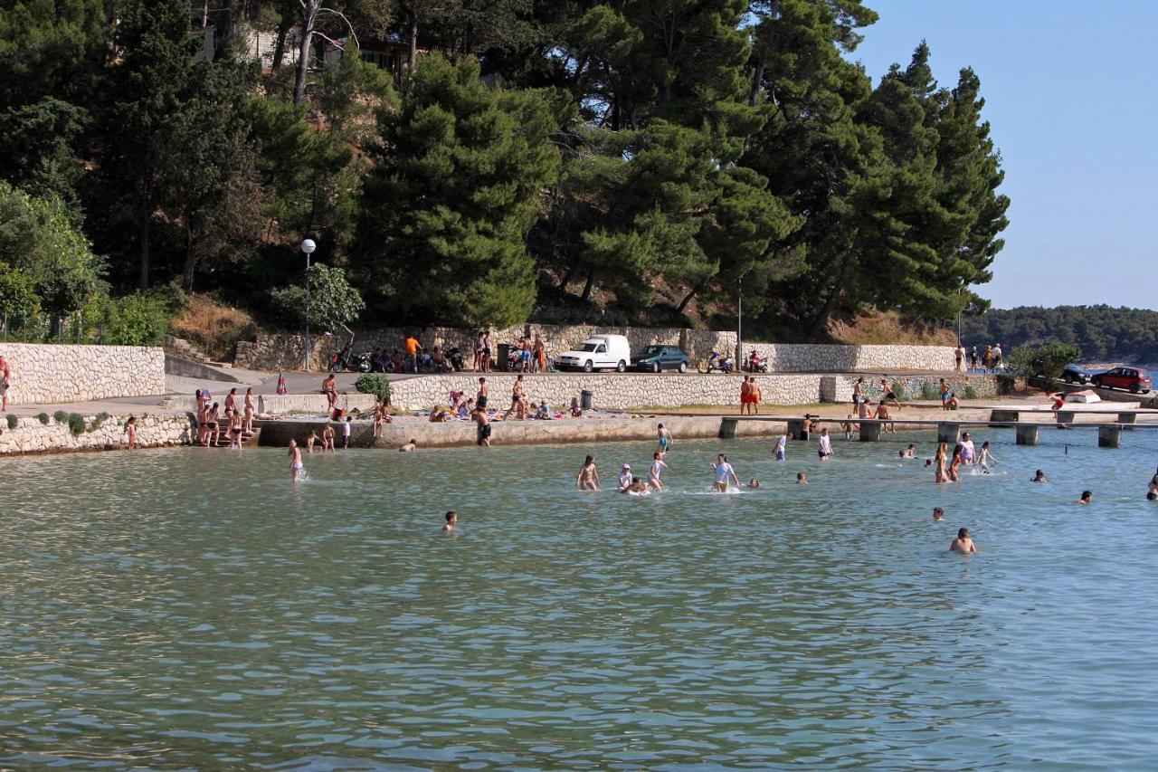 Apartments By The Sea Banjol, Rab - 12838 Bagian luar foto
