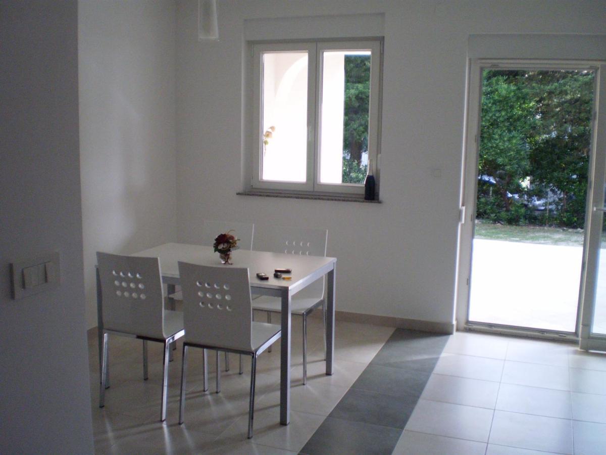 Apartments By The Sea Banjol, Rab - 12838 Bagian luar foto